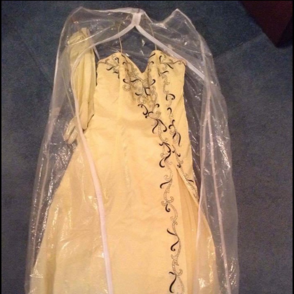 Grad dress